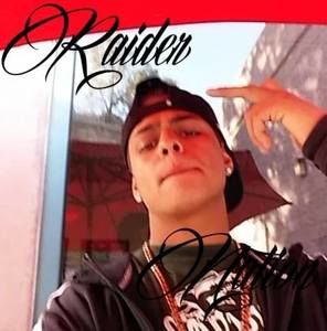 Meet your Posher, Briss